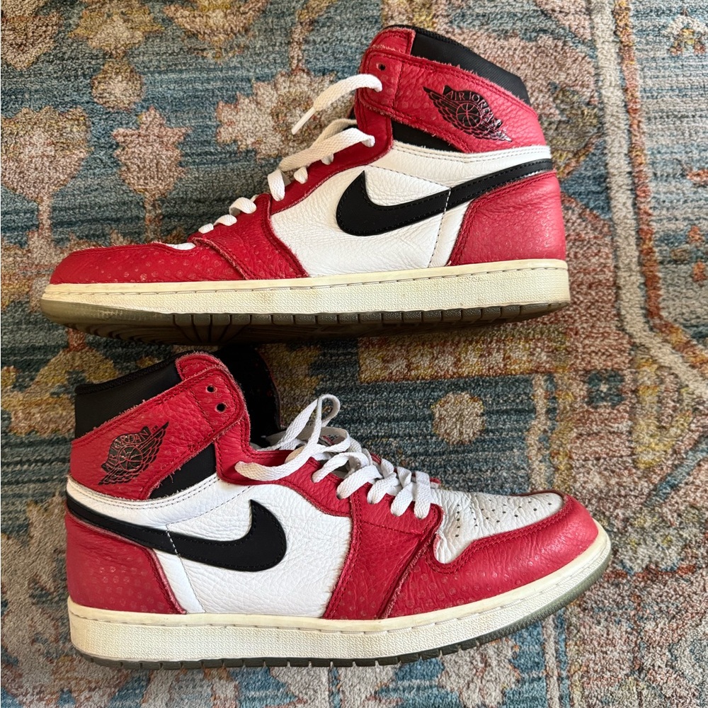 Jordan 1 “into the spider verse”